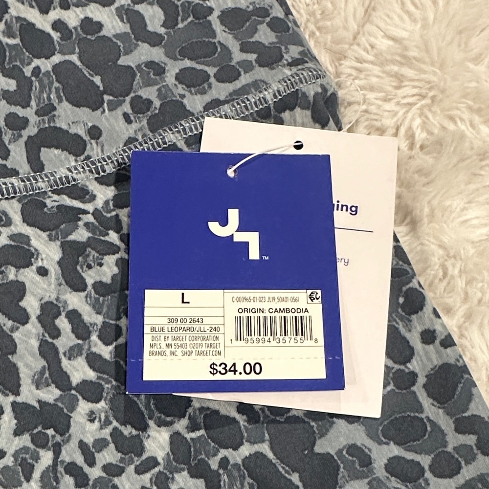 JoyLab Women’s Gray Leopard Leggings - Picture 3 of 6